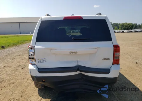 2015 Jeep Patriot Latitude из США, поврежденный, VIN 1C4NJRFB7FD382724